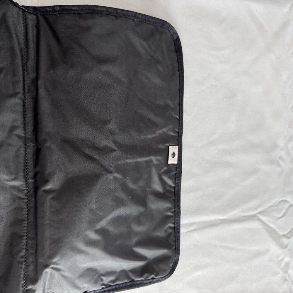 Kate Spade Black Nylon Foldable Travel Organizer Accessory Bag NWTB Multiple Poc - Picture 3 of 11